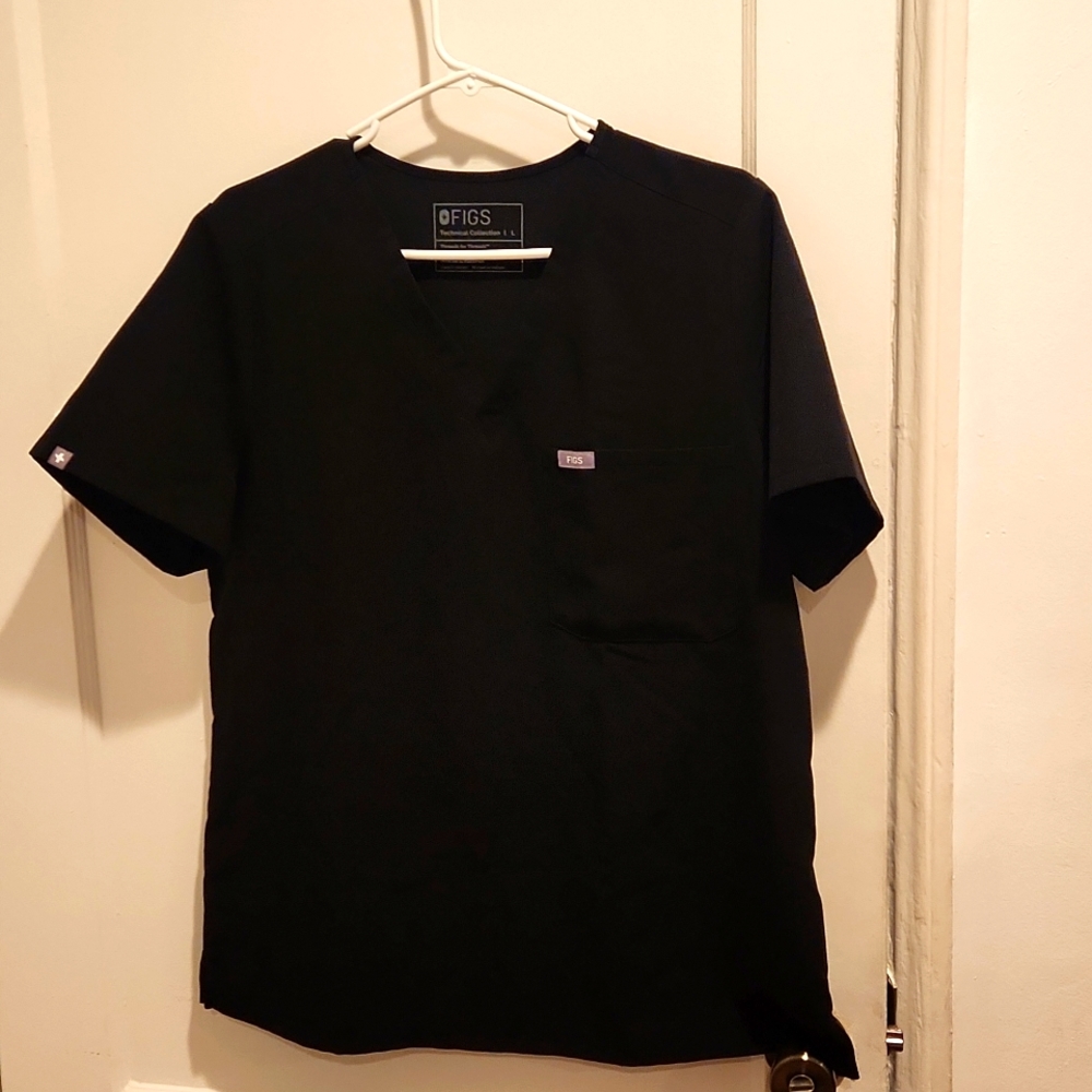 Black top figs scrub
